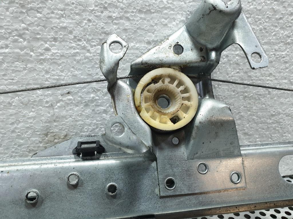 Macara geam dreapta spate  MERCEDES-BENZ M-CLASS W163 1998 - 2005