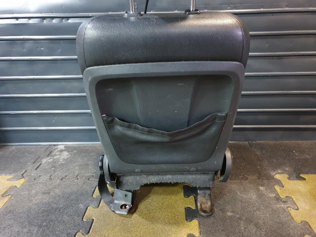 Tetiera scaun fata MERCEDES-BENZ M-CLASS W163 1998 - 2005 ML 270 CDI OM 612.963