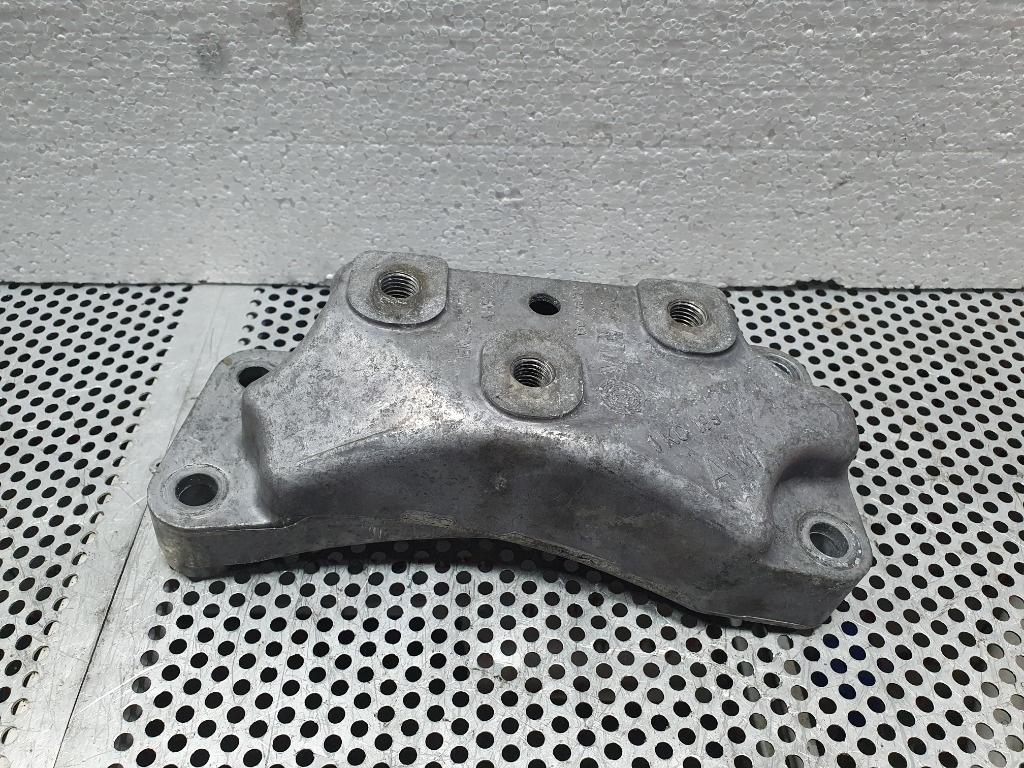 Suport  cutie de viteze VOLKSWAGEN GOLF V 1K1 2003 - 2009 TDI 16V BKD 1K0199117AM