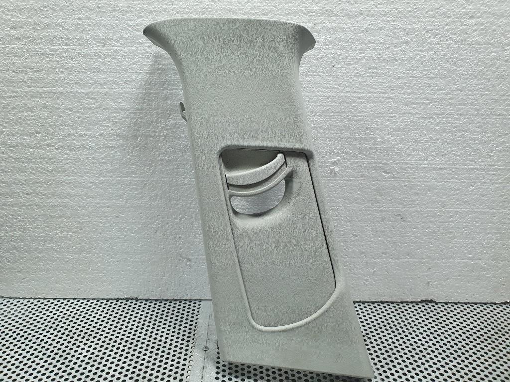 Ornament stalp centura stanga  SKODA OCTAVIA 1Z3 2004 - 2013 1.9 TDI BJB, BKC, BLS, BXE  1Z0867285L