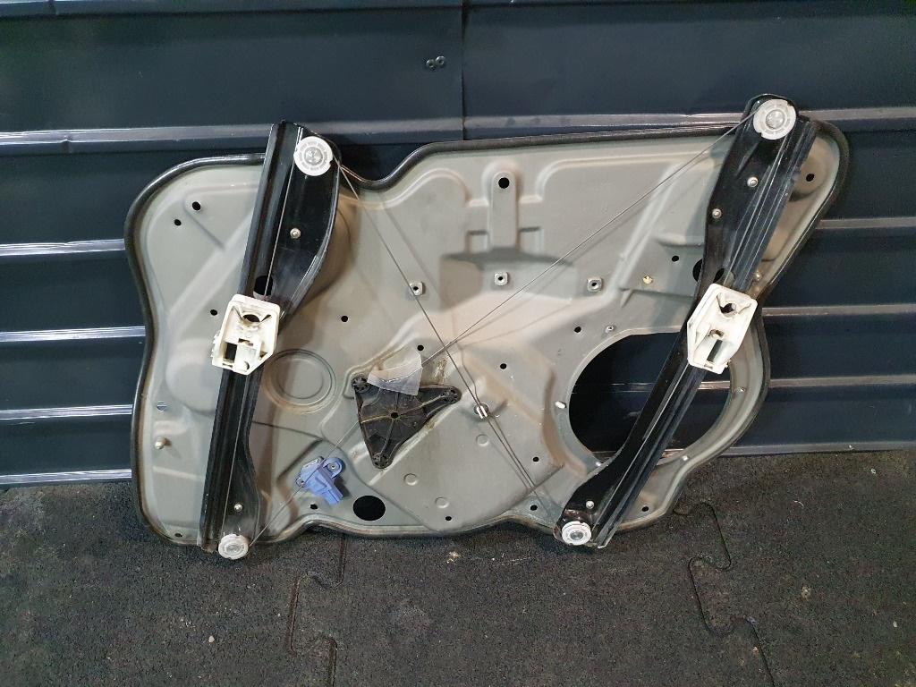 Macara geam stanga fata SKODA OCTAVIA 1Z3 2004 - 2013 1.9 TDI BJB, BKC, BLS, BXE 1Z1837655P