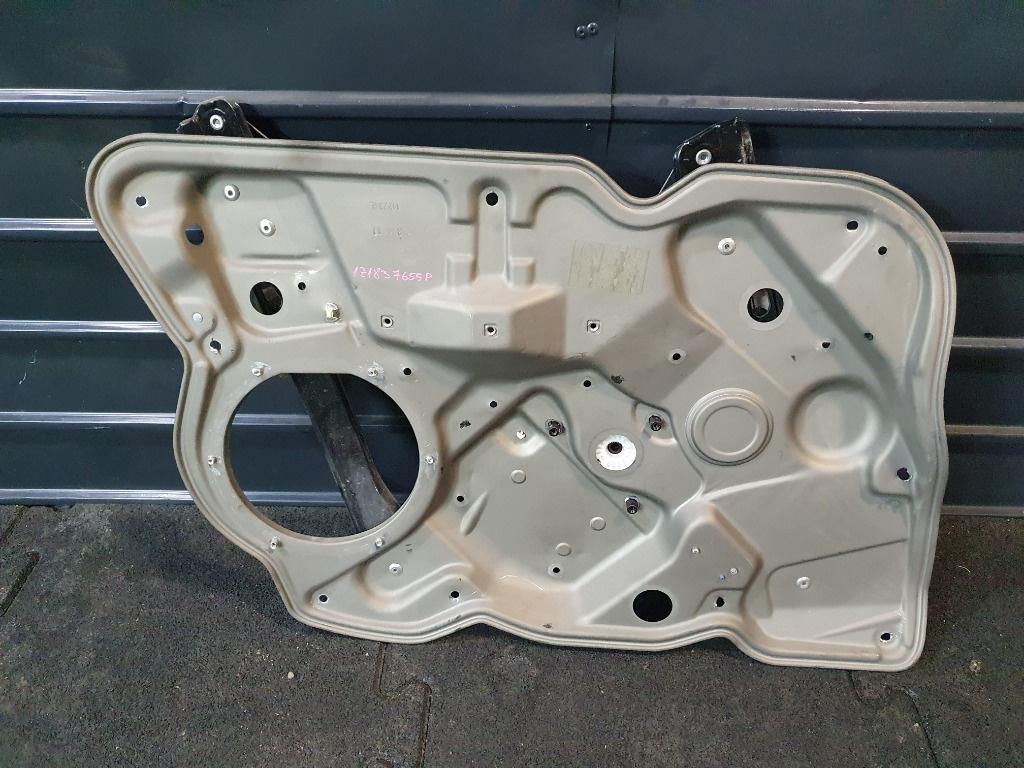 Macara geam stanga fata SKODA OCTAVIA 1Z3 2004 - 2013 1.9 TDI BJB, BKC, BLS, BXE 1Z1837655P