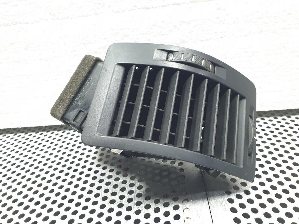 Grila aer bord stanga SKODA OCTAVIA 1Z3 2004 - 2013 1.9 TDI BJB, BKC, BLS, BXE  1Z0819701