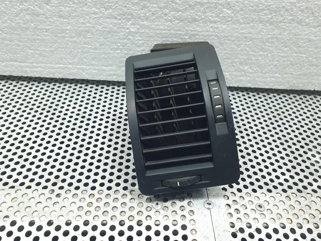 Grila aer bord stanga SKODA OCTAVIA 1Z3 2004 - 2013 1.9 TDI BJB, BKC, BLS, BXE  1Z0819701
