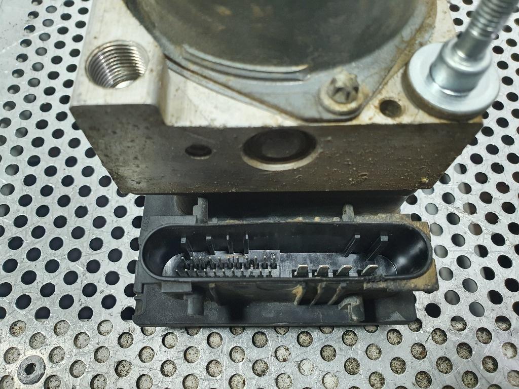 Modul/unitate de control ABS FIAT PUNTO 176_ 1993 - 1999 BOSCH 0265231331 46836768