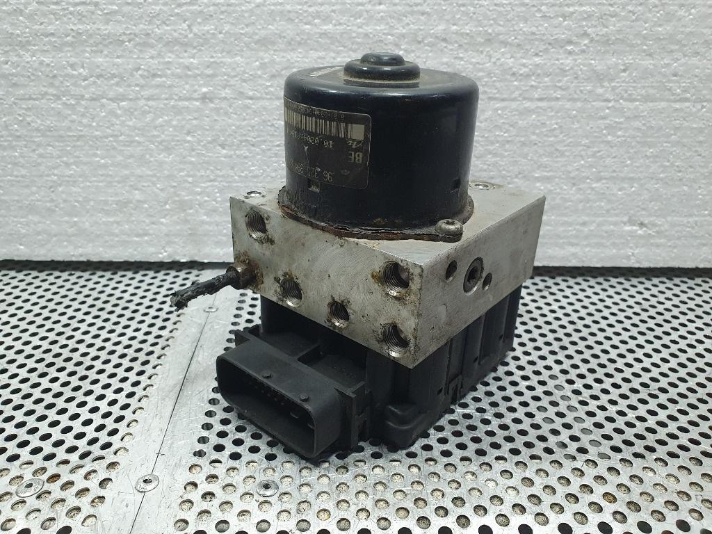 Modul/unitate de control ABS PEUGEOT 306 Hatchback 7A, 7C, N3, N5 1993 - 2003 ATE 10020401944 9632539480