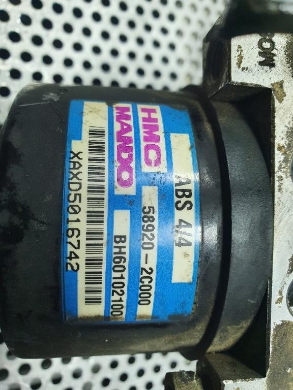 Modul unitate de control ABS HYUNDAI H-1 / STAREX A1 1997 - 2007 Mando BH60102100 58920-2C000