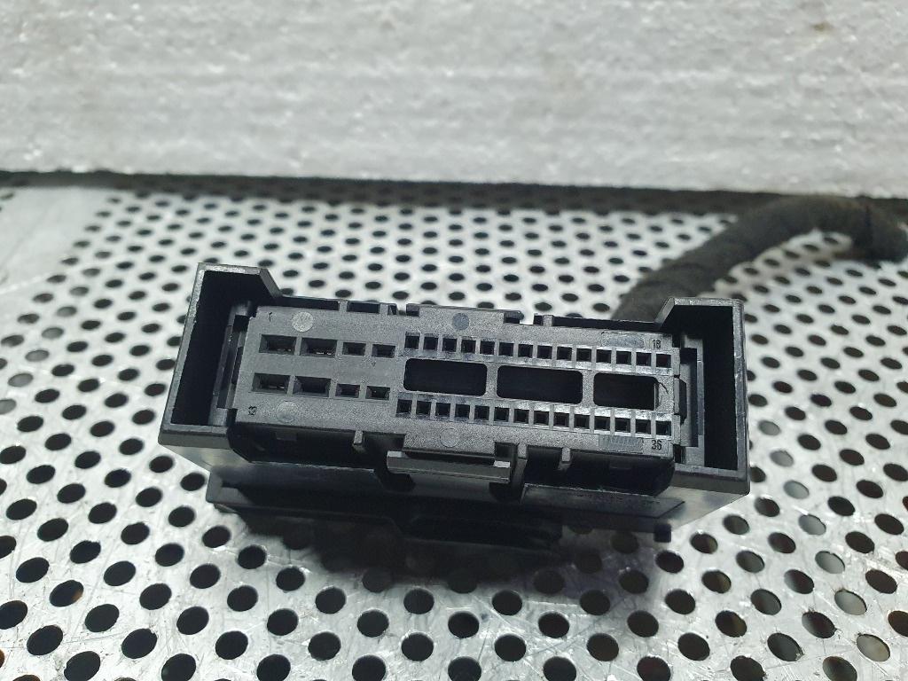 Conector mufa ceasuri bord SKODA OCTAVIA 1Z3 2004 - 2013 1.9 TDI BJB, BKC, BLS, BXE  1Z0972977