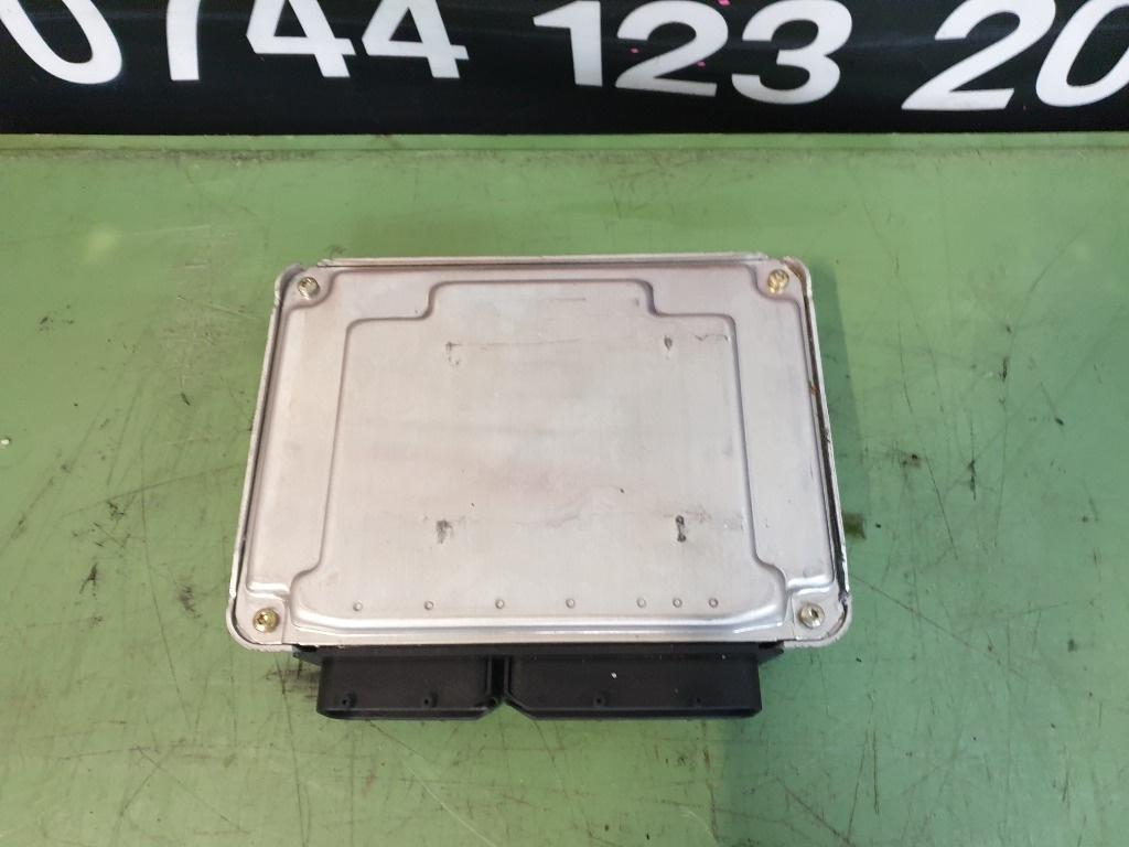Calculator ECU AUDI A4 II Avant 8E5, B6 2000 - 2005 1.9 TDI AVF, AWX BOSCH 0281011138 038906019JT