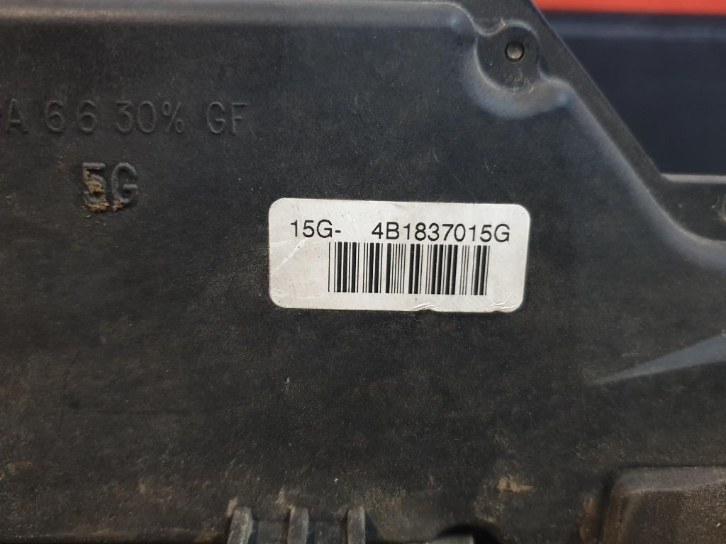 Broasca usa stanga fata  AUDI A4 II Avant 8E5, B6 2000 - 2005 1.9 TDI AVF, AWX 4B1837015G