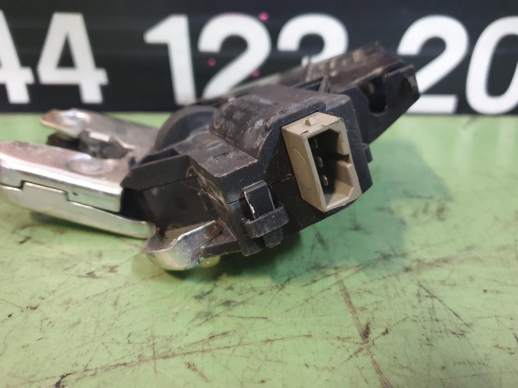 Broasca haion AUDI A6/S6 III Saloon 4F2, C6 2004 - 2011 3.0 TDI quattro BMK 4F5827505D