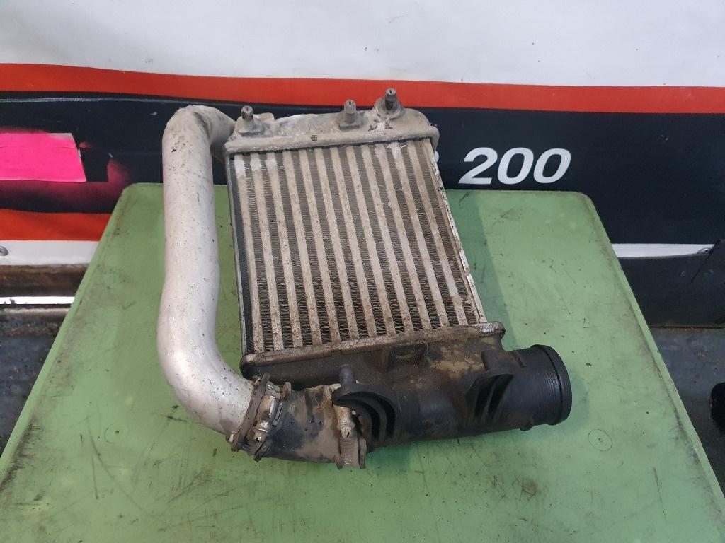 Radiator intercooler cu conducta dreapta AUDI A6/S6 III Saloon 4F2, C6 2004 - 2011, Sedan 3.0 TDI quattro BMK  4F0145806E