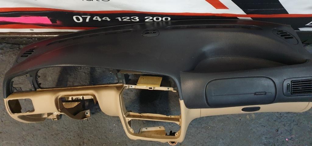 Plansa bord  FIAT Albea [ 2002 - 2012 ] 713836000