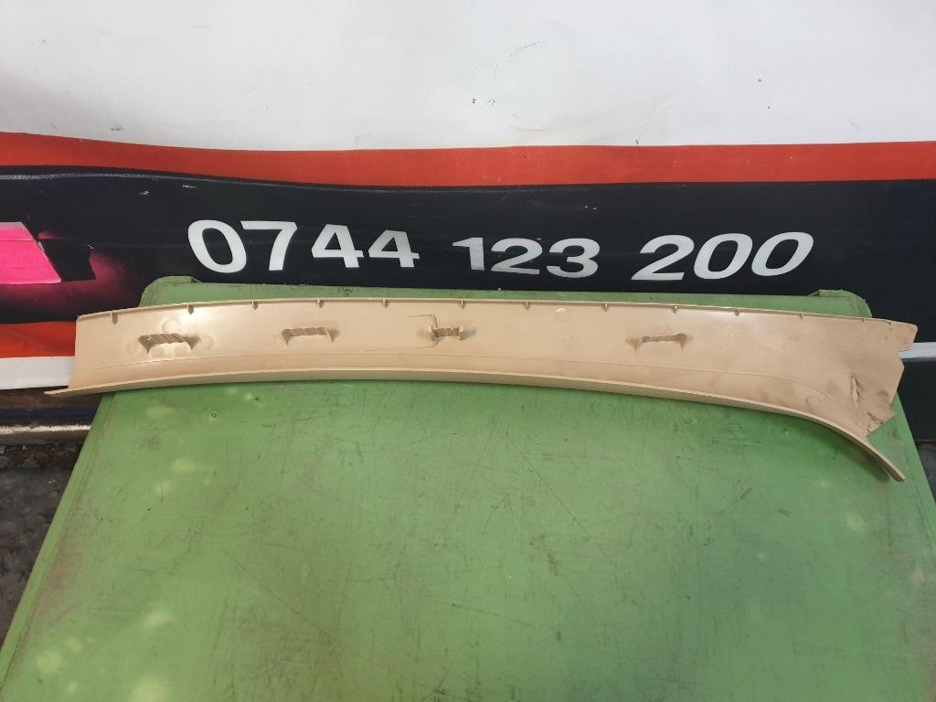 Ornament stalp parbriz dreapta FIAT Albea [ 2002 - 2012 ] 735298362