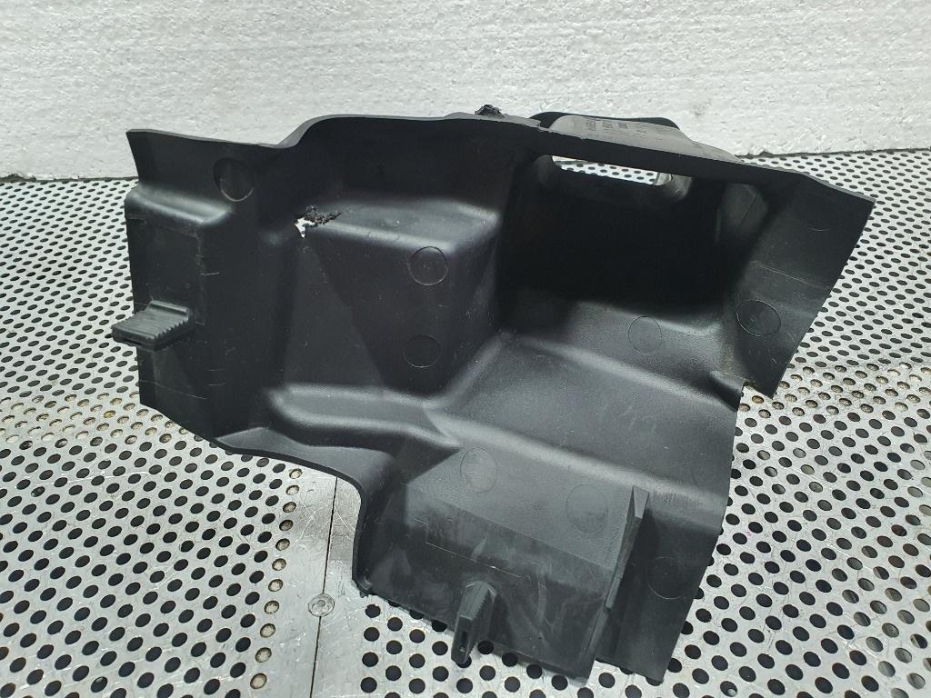 Furtun de scurgere a apei dreapta BMW 3 V E90 2004 - 2012 320 d N47 D20 C 64316925978-08