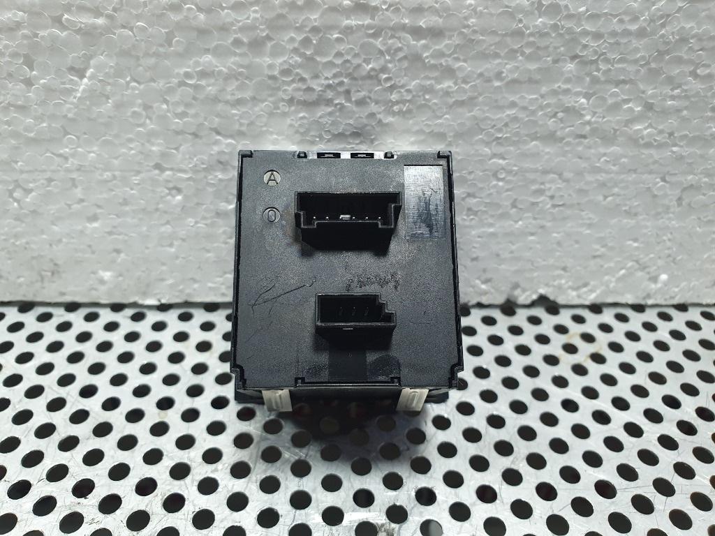 Buton avarii BMW 3 V E90 2004 - 2012 2.0 320 d M47 D20 (204D4) 6.945.652-01