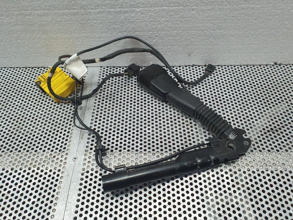 Capsa scaun dreapta fata BMW 3 V E90 2004 - 2012 2.0 320 d M47 D20 (204D4), N47 D20 C E90