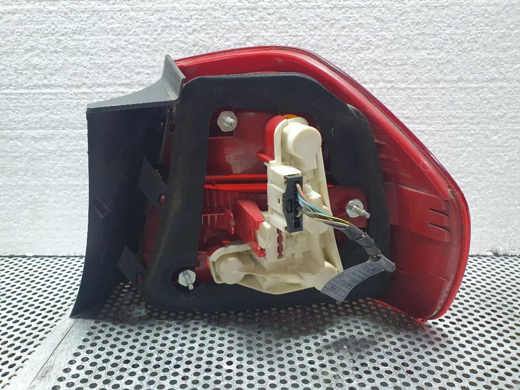 Lampa stop spate lateral (parcare) BMW 3 V E90 2004 - 2012 320 d M47 D20 (204D4) 6937457