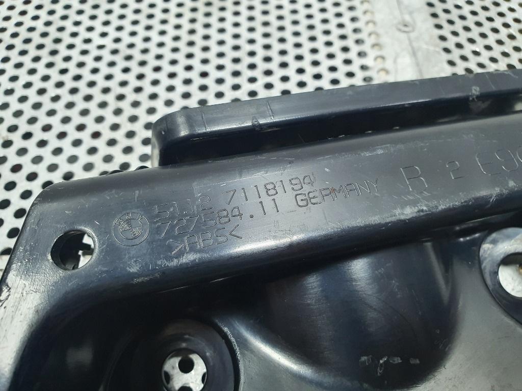Suport bara de protectie spate dreapta spate BMW 3 V E90 2004 - 2012 318 d M47 D20 (204D4) 7118194