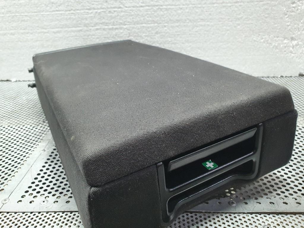Cotiera bancheta spate AUDI A4 II Avant 8E5, B6 2000 - 20051.9 TDI AVF, AWX 8E0885081E