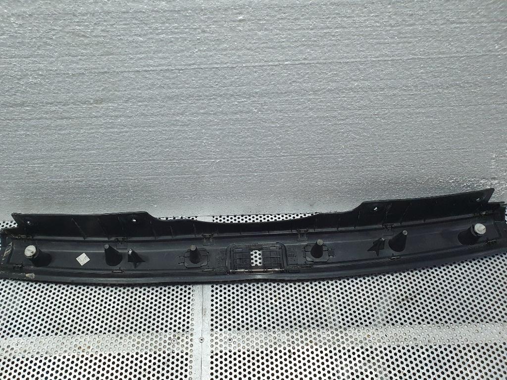 Finitie portbagaj AUDI A4 II Avant 8E5, B6 2000 - 2005 1.9 TDI AVF, AWX  8E9864483B