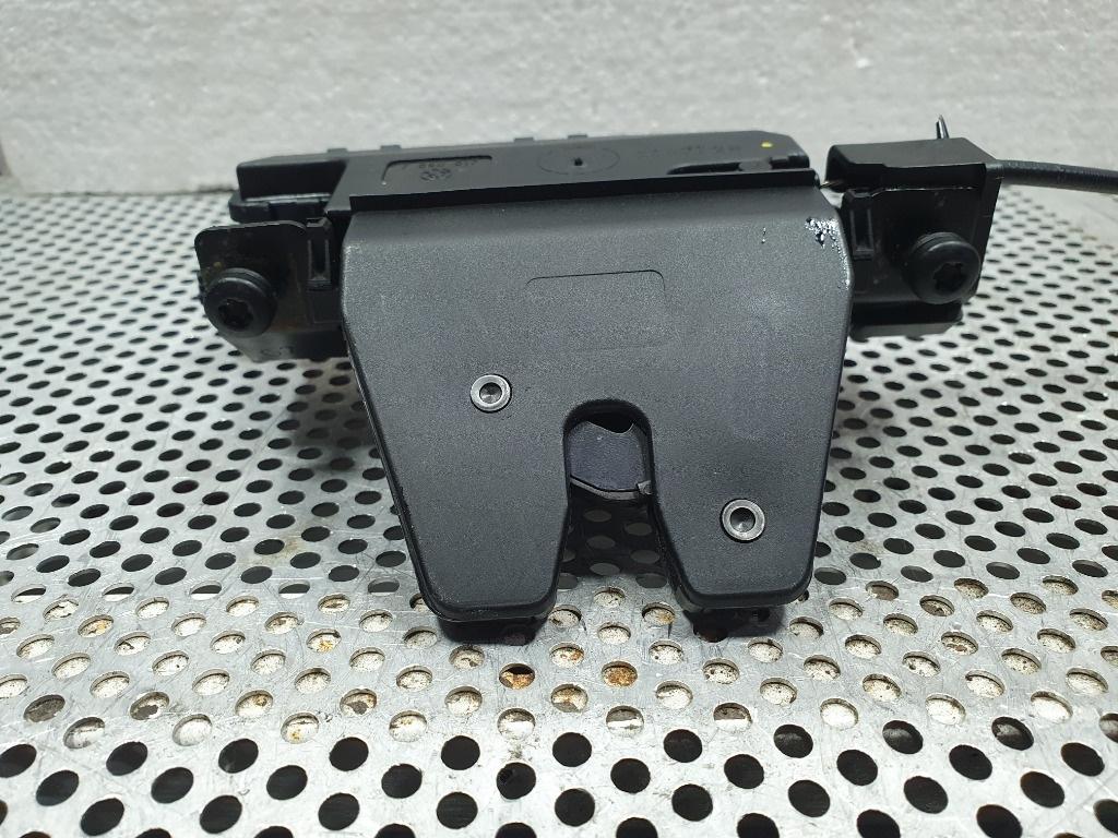 Broasca capota portbagaj BMW 3 V E90 2004 - 2012 2.0 320 d xDrive N47 D20 A, N47 D20 C 7840617