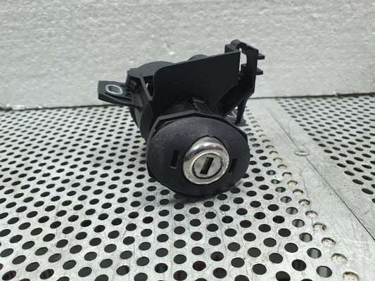 Sistem incuietoare portbagaj BMW 3 V E90 2004 - 2012 2.0 320 d N47 D20 A, N47 D20 C 7167321