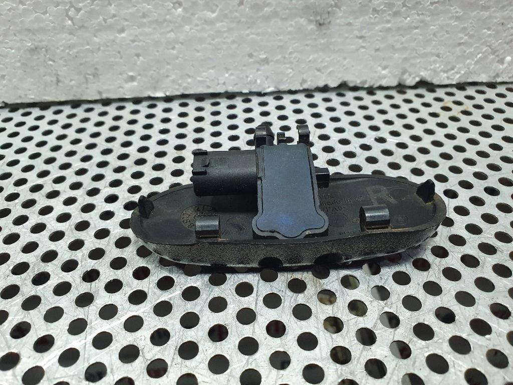 Spalator parbriz dreapta AUDI A4 II Avant 8E5, B6 2000 - 2005 1.9 TDI AVF, AWX 8E0955988B