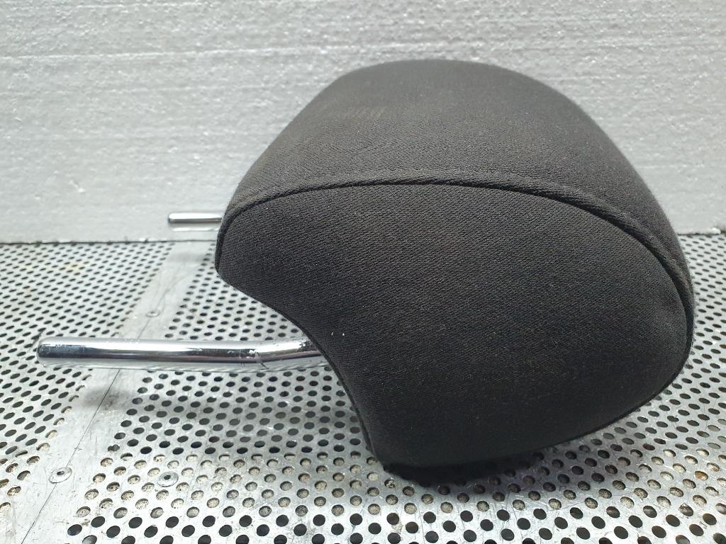 Tetiera bancheta spate AUDI A4 II Avant 8E5, B6 2000 - 2005 TDI AVF, AWX 8E0885973G