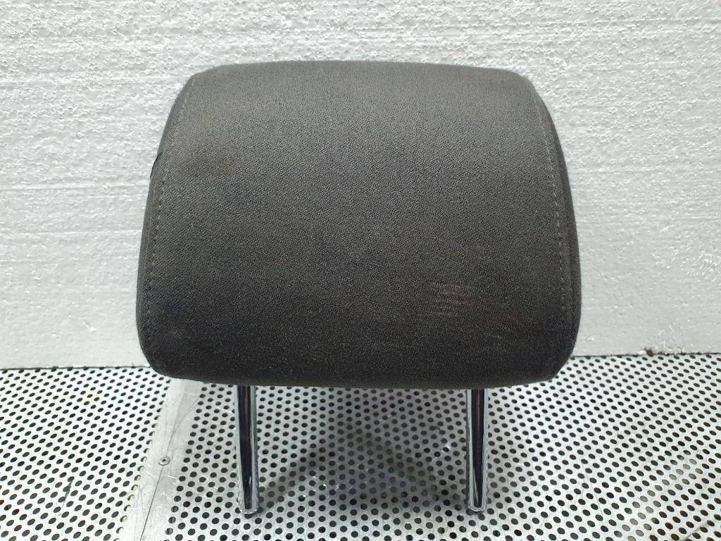 Tetiera bancheta spate AUDI A4 II Avant 8E5, B6 2000 - 2005 TDI AVF, AWX 8E0885973G