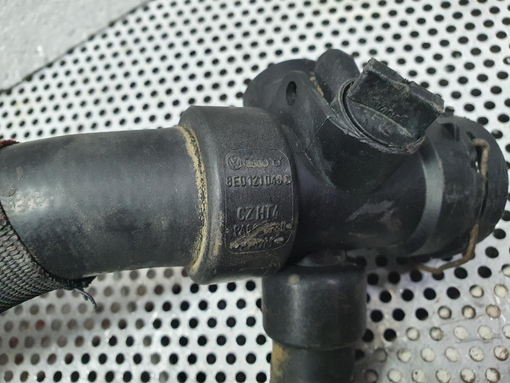 Furtun apa motor  AUDI A4 II Avant 8E5, B6 2000 - 2005 1.9 TDI AVF, AWX  8E0121049C