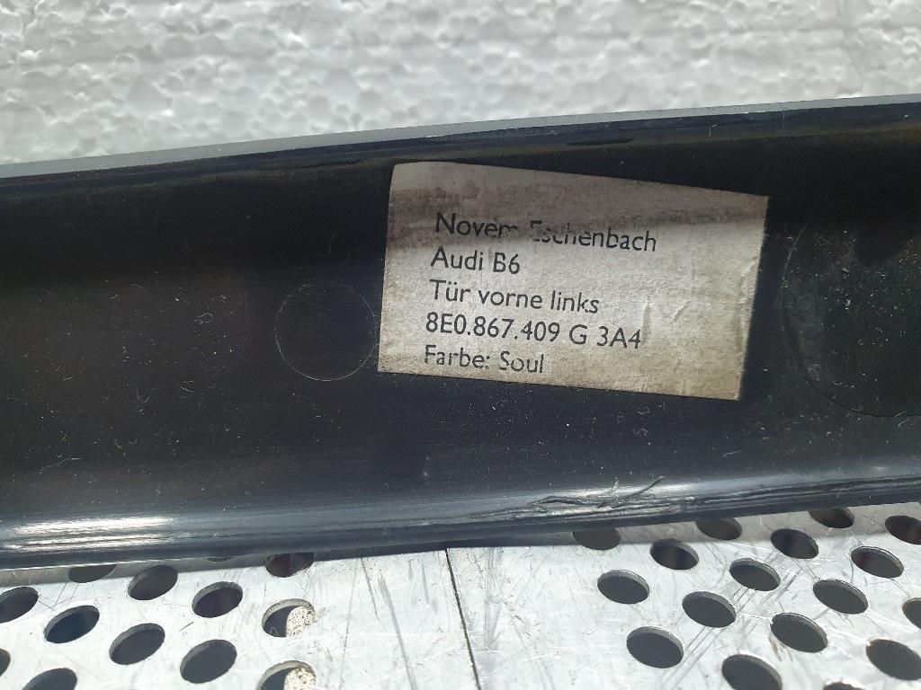 Ornament panou usa  stanga fata AUDI A4 II Avant 8E5, B6 2000 - 2005 1.9 TDI AVF, AWX 8E0867409G