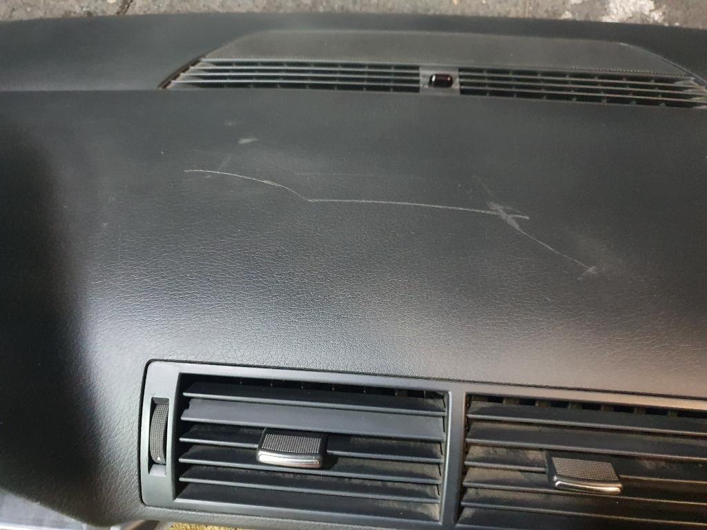 Plansa bord AUDI A4 II Avant 8E5, B6 2000 - 2005 1.9 TDI BKE  8E1858041