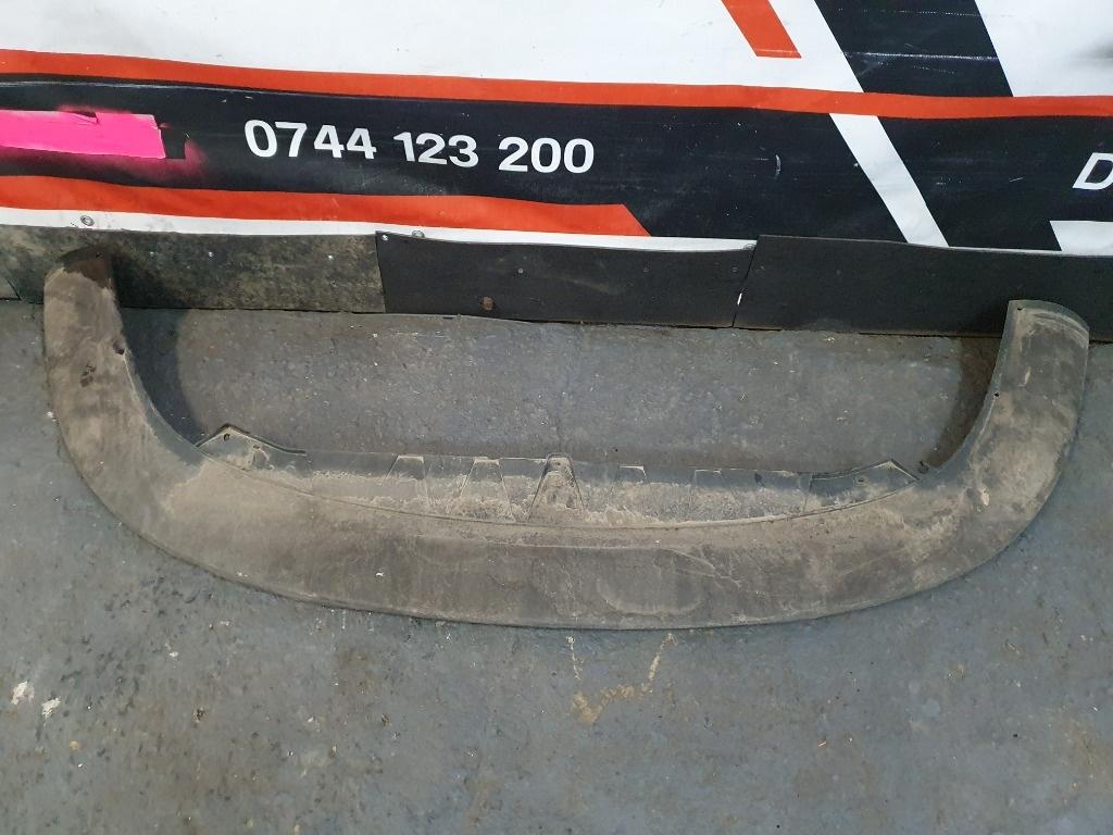 Prelungire bara fata  VOLKSWAGEN PASSAT B6 2005 - 2010 3C0805903
