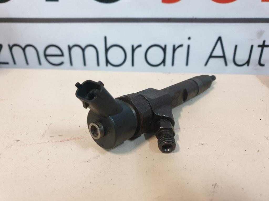 Injector  RENAULT LAGUNA II BG0/1_ 2001 - 20071.9 dCi F9Q.. BOSCH 0411002145 7700111014