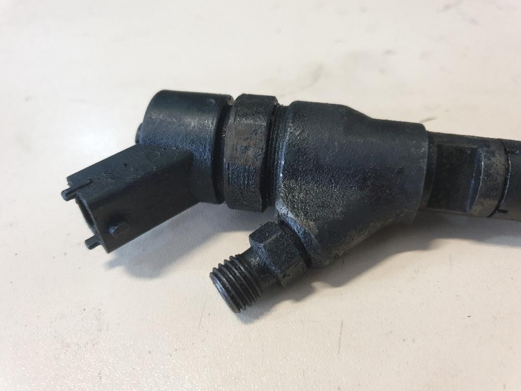 Injector PEUGEOT 406 8B 1995 - 20052.0 HDI 110 RHZ (DW10ATED) BOSCH 0445110062 9640088780