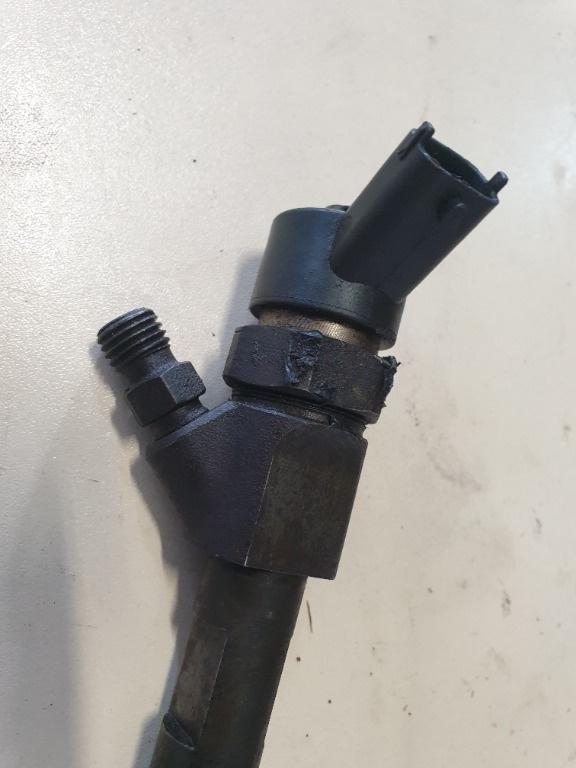 Injector  RENAULT LAGUNA II BG0/1_ 2001 - 20071.9 dCi F9Q 750, F9Q 758, F9Q 759 7700111014