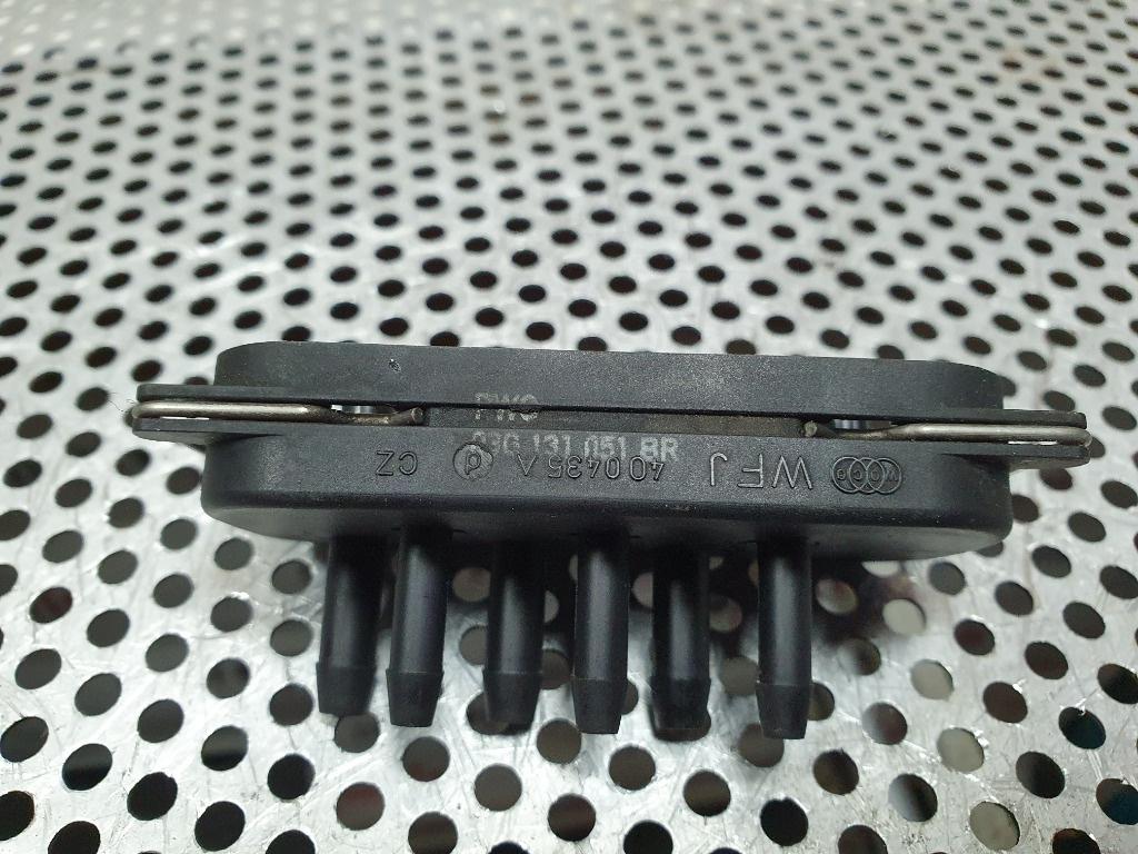 Mufa furtunuri vacuum unitate  VOLKSWAGEN GOLF V 1K1 2003 - 2009 2.0 TDI 16V BKD  03G131051BR