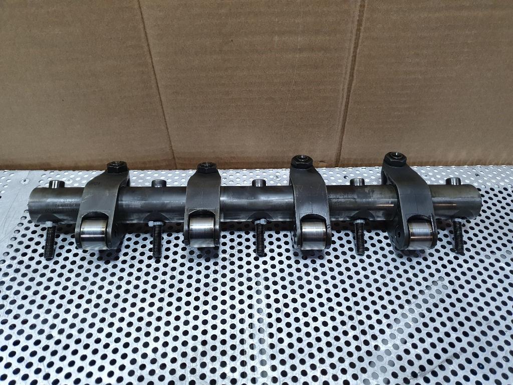 Rampa culbutori injectoare VOLKSWAGEN GOLF V 1K1 2003 - 2009 2.0 TDI 16V BKD 03G109527