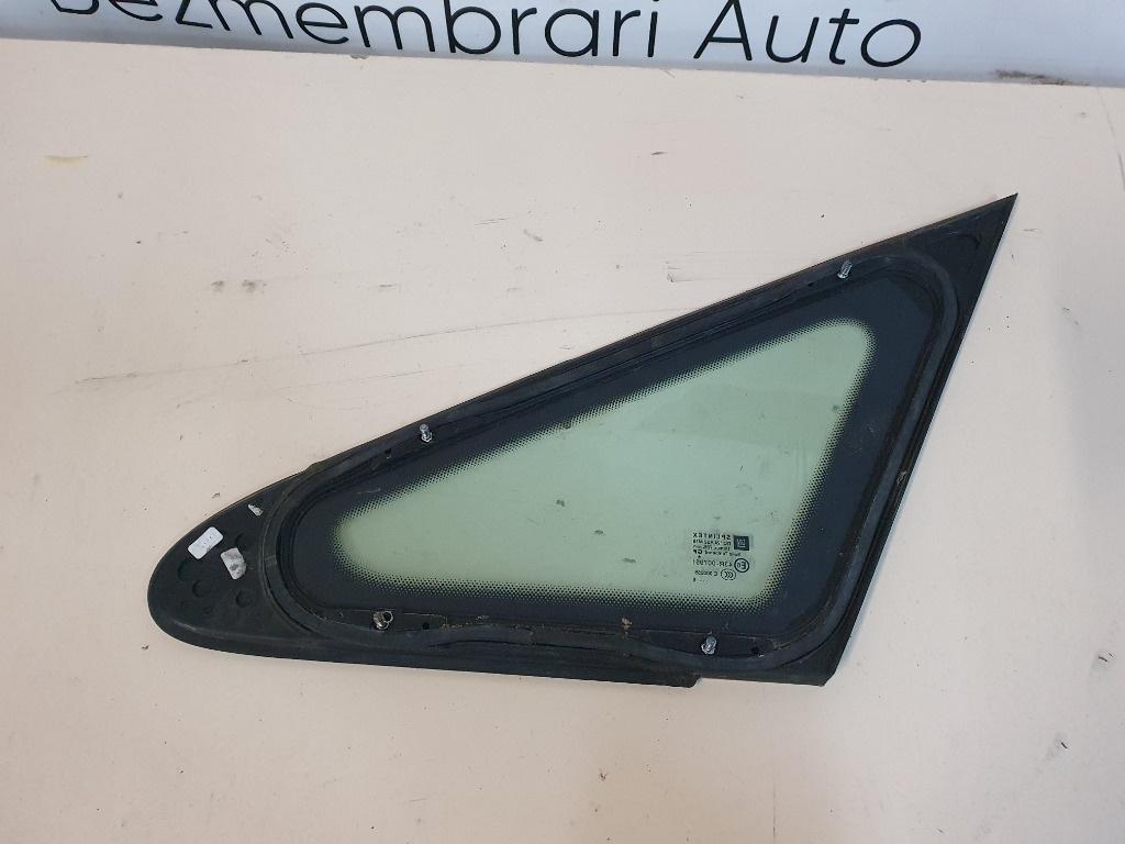 Geam fix  dreapta fata OPEL ZAFIRA B A05 2005 - 20151.9 CDTI Z 19 DT 43R-007951