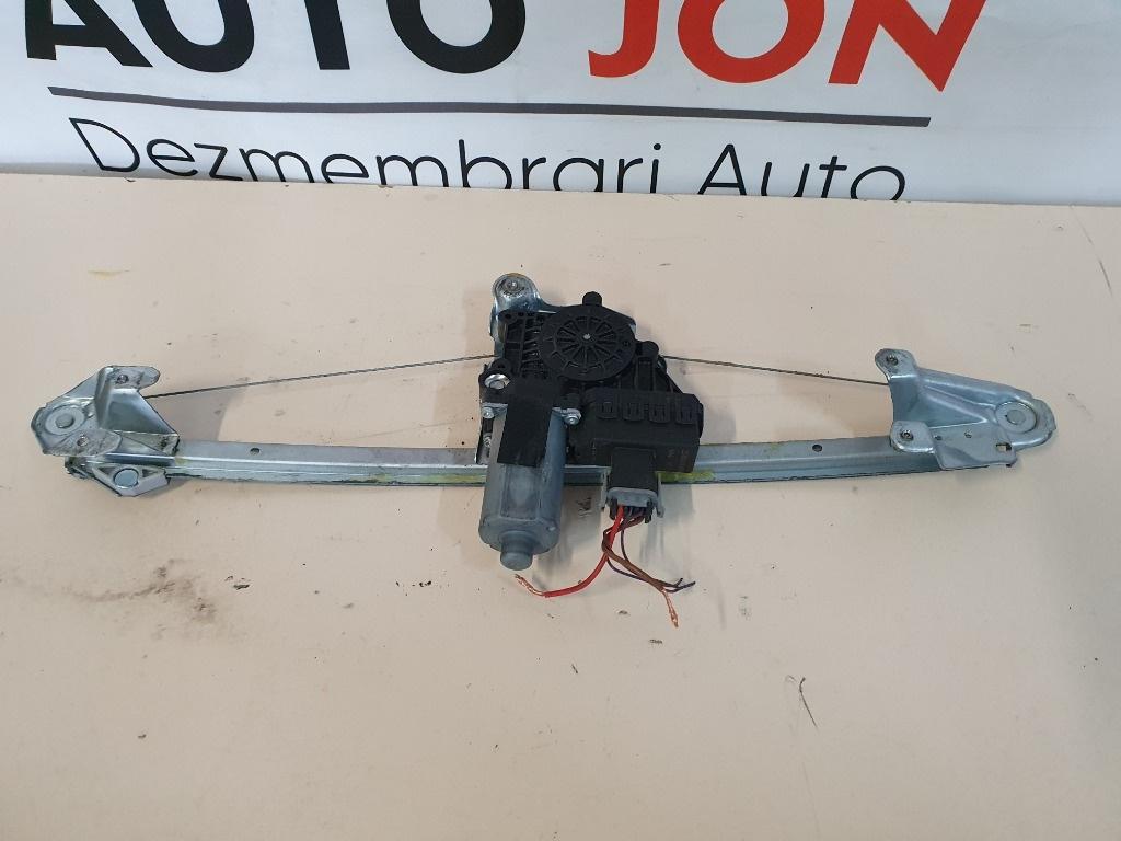 Macara geam cu motoras stanga spate OPEL ZAFIRA B A05 2005 - 2015 1.9 CDTI Z 19 DTL 3132231LH