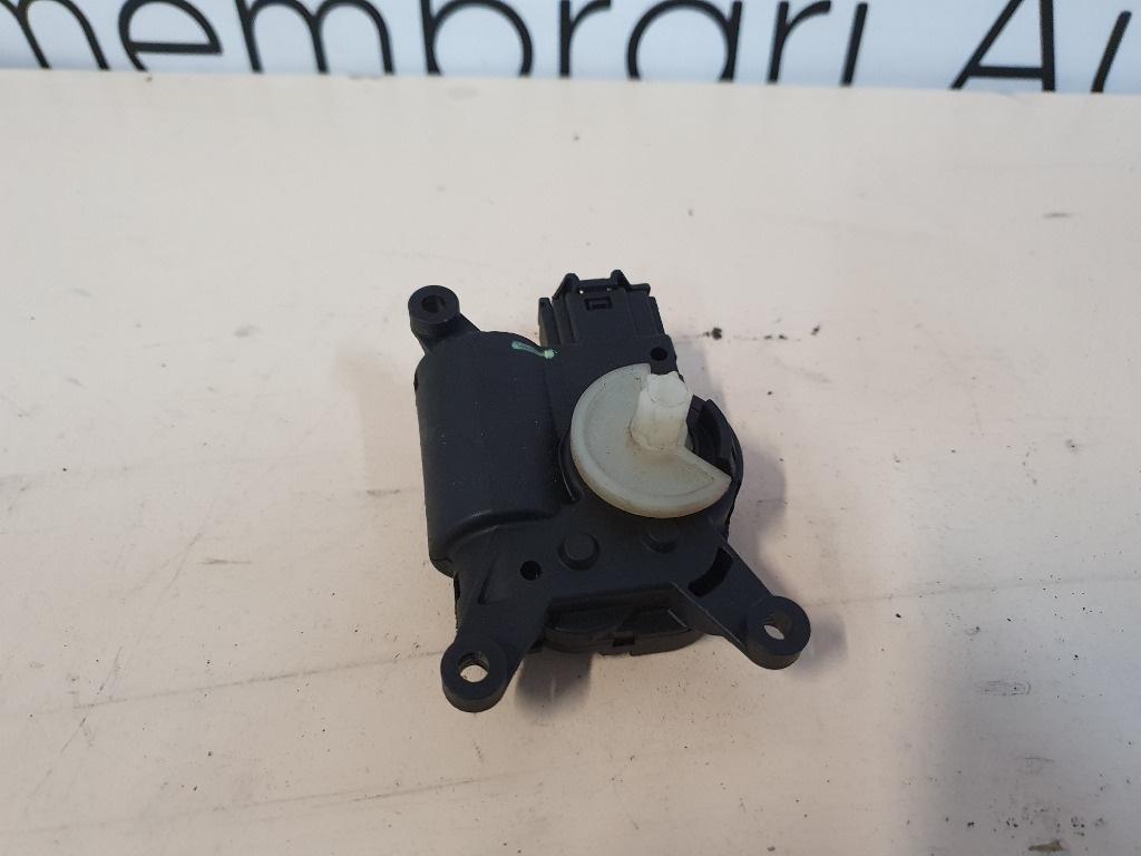 Motoras reglaj aeroterma  OPEL ZAFIRA B A05 2005 - 2015 1.9 CDTI Z 19 DTH 3093843