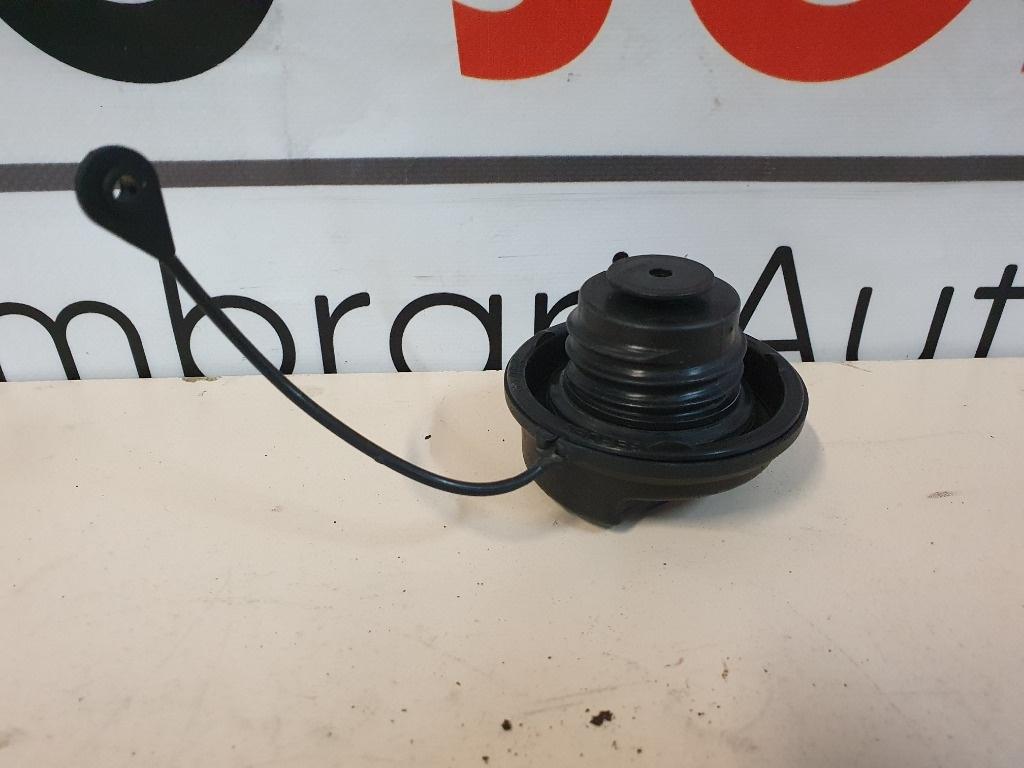 Buson rezervor OPEL ZAFIRA B A05 2005 - 2015 1.9 CDTI Z 19 DTL  13140958