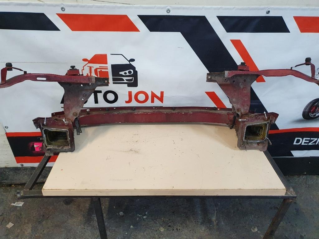 Armatura bara  cu ochelar far fata OPEL ZAFIRA B A05 2005 - 2015 1.9 CDTI Z 19 DT