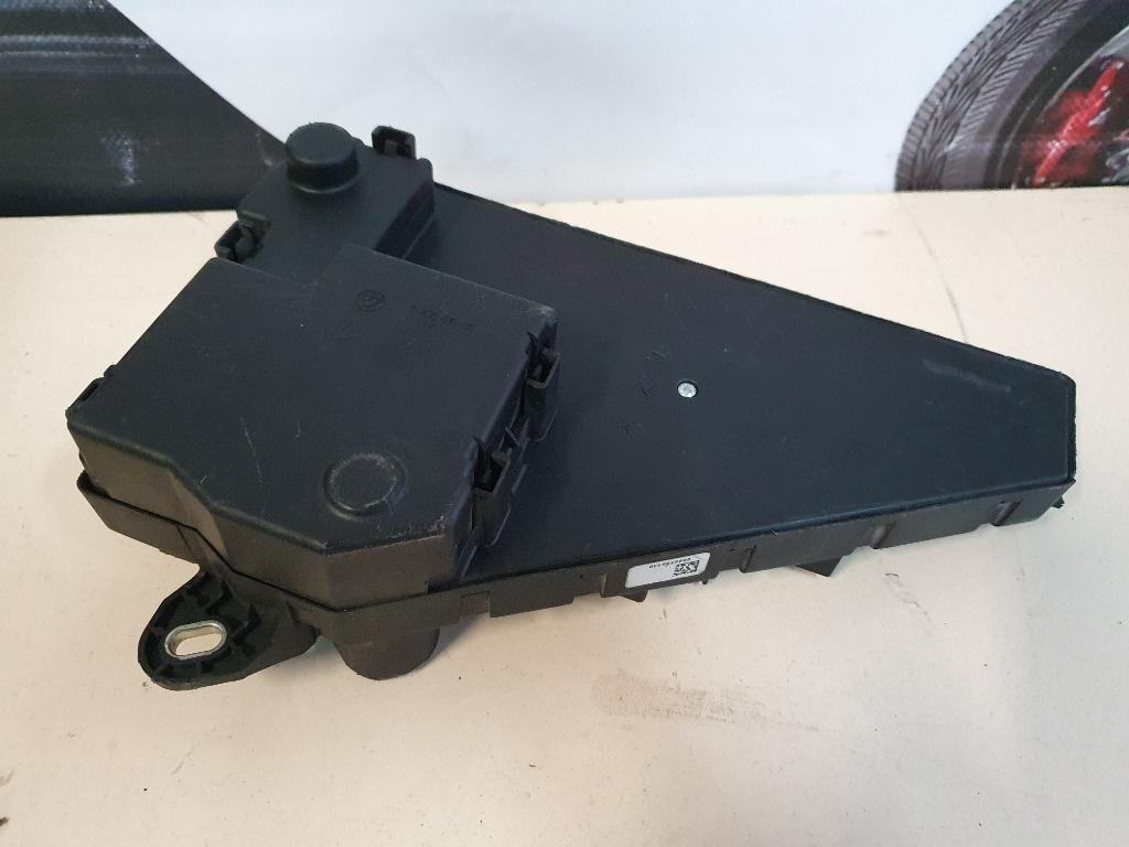 Panou sigurante BMW 5 E60 2001 - 20103.0 525 d xDrive M57 D30 (306D3) 6906619-01
