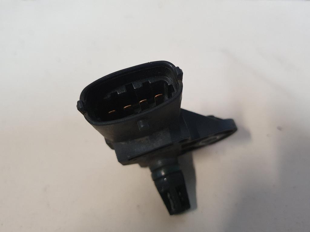 Senzor presiune supraalimentare  OPEL ZAFIRA B A05 2005 - 2015 1.9 CDTI Z 19 DTL BOSCH 028100437