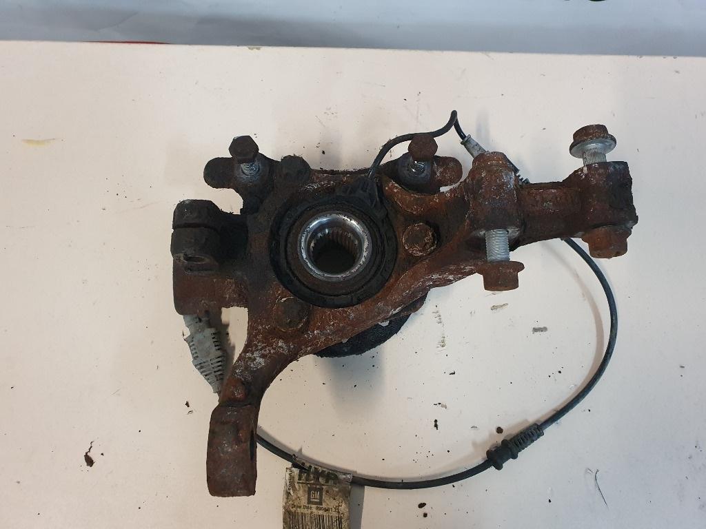 Fuzeta  dreapta fata OPEL ZAFIRA B A05 2005 - 20151.9 CDTI Z 19 DTL 13197809
