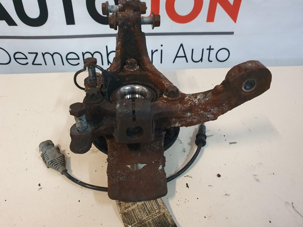 Fuzeta  dreapta fata OPEL ZAFIRA B A05 2005 - 20151.9 CDTI Z 19 DTL 13197809