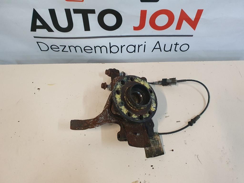 Fuzeta  dreapta fata OPEL ZAFIRA B A05 2005 - 20151.9 CDTI Z 19 DTL 13197809