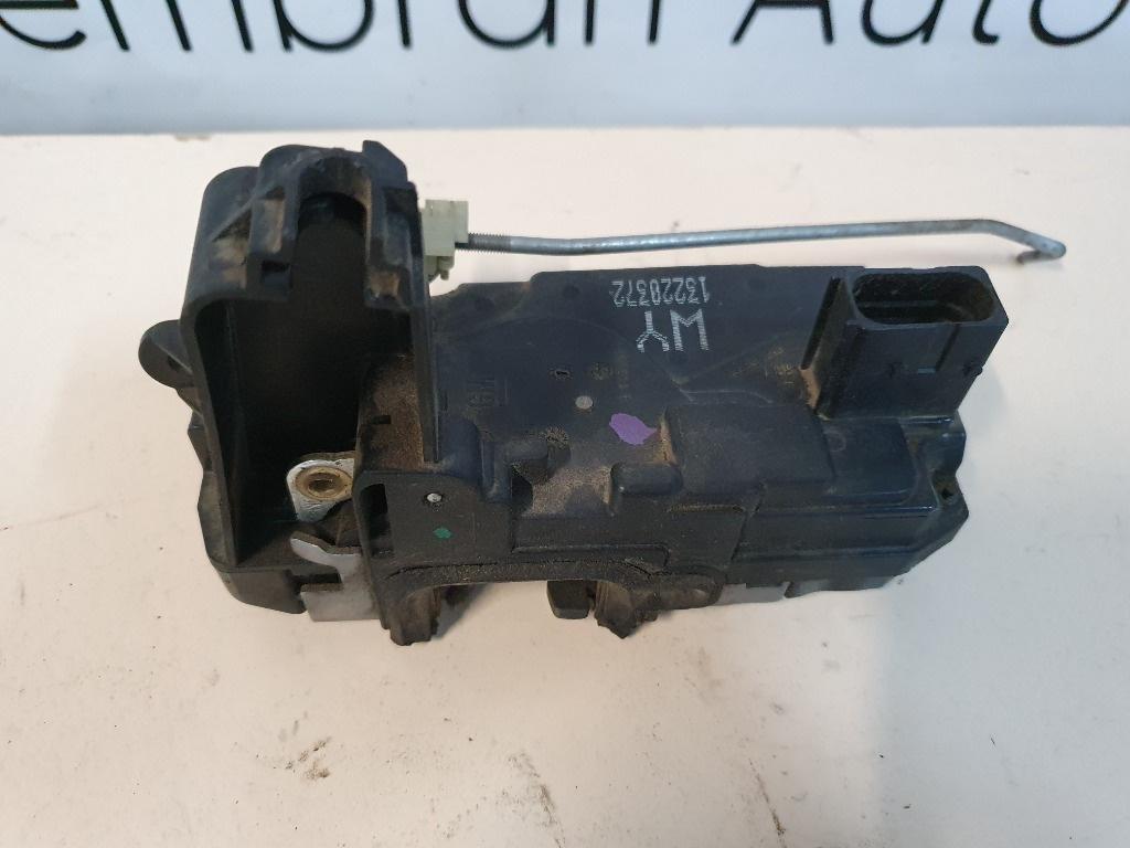 Broasca  dreapta spate OPEL ZAFIRA B A05 2005 - 2015 1.9 CDTI Z 19 DTL 13220372